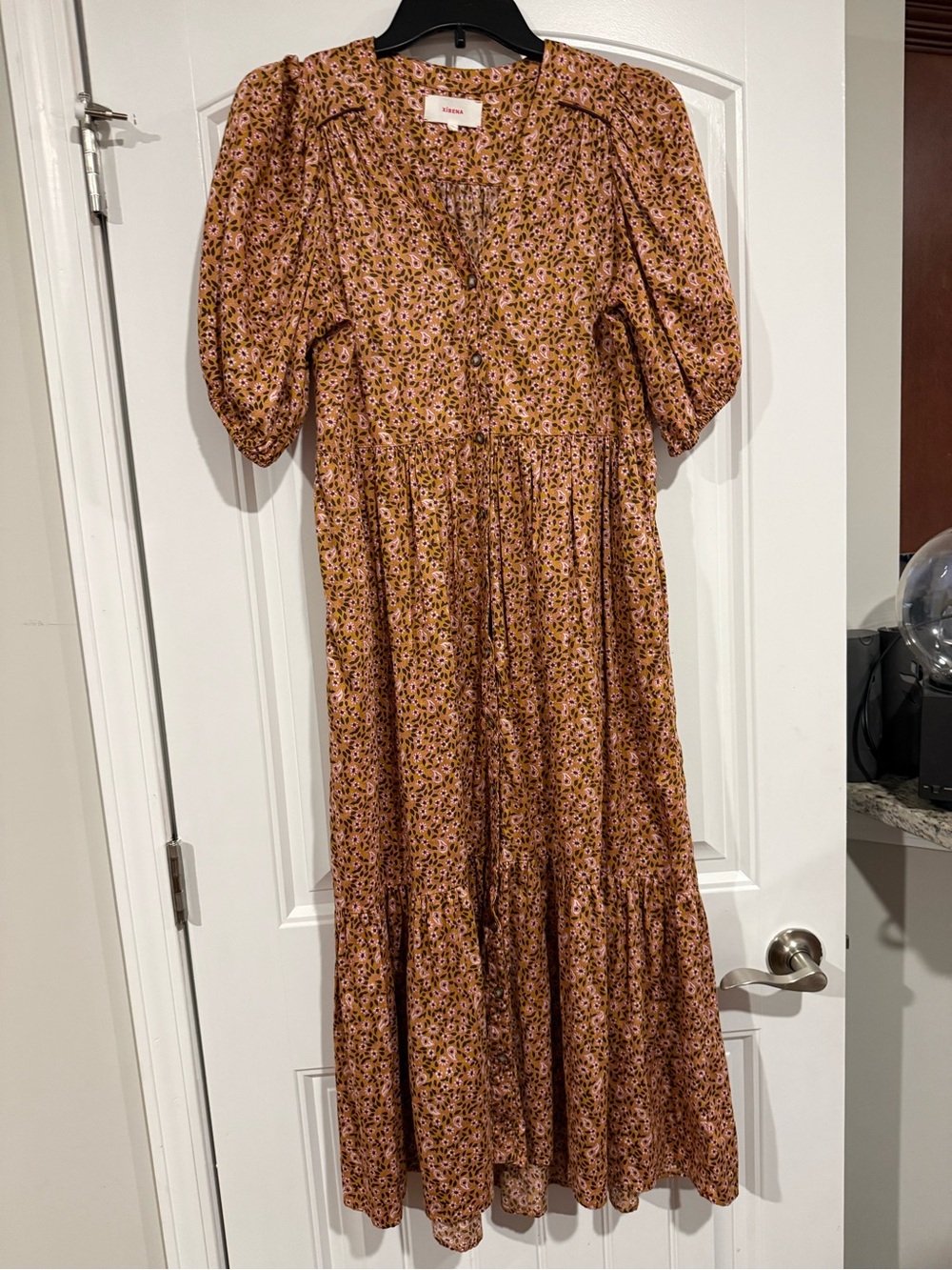 XiRENA Lenox puffed sleeve Floral Midi Dress XS honeysuckle orange Boho - Picture 3 of 9